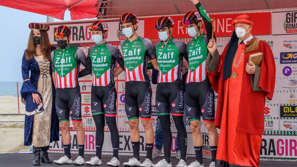 Cultura, sport e divertimento alla partenza del Giro di Romagna