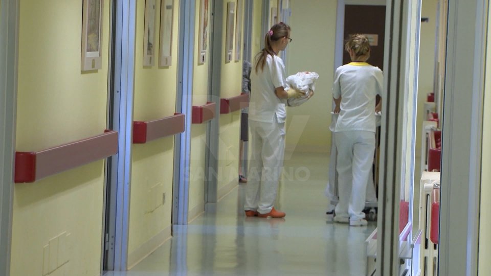 San Marino: da lunedì tornano le visite a parenti in ospedale, ma con regole precise