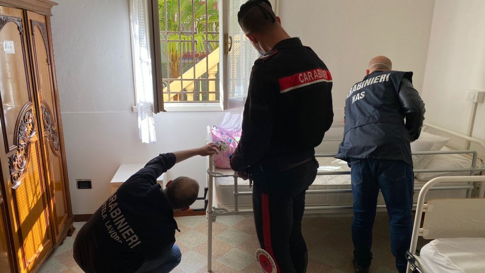 Gravi carenze igieniche e sanitarie, chiuse due case anziani a Riccione