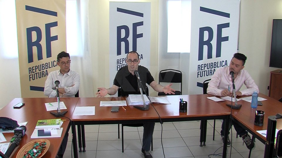 Conferenza stampa Repubblica Futura