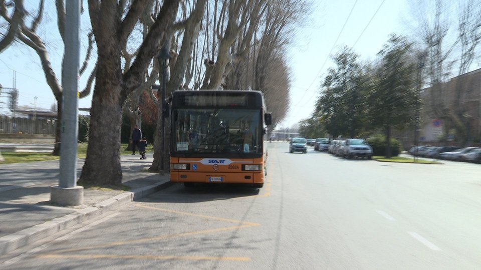 Bus e treni regionali gratuiti per le studentesse e gli studenti under 19 dell'Emilia-Romagna