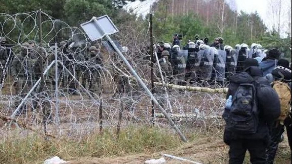 Bielorussia: migranti bloccati sul confine polacco