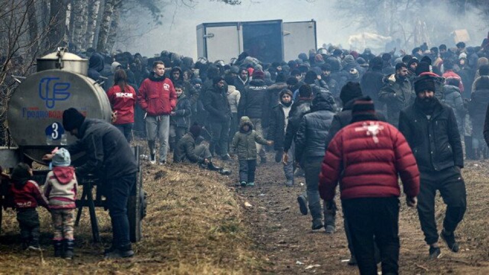 Crisi migranti: Ue approva nuove sanzioni contro la Bielorussia