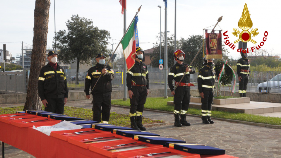 Santa Barbara: nel giorno della Patrona, i vigili del fuoco ricordano i caduti in servizio