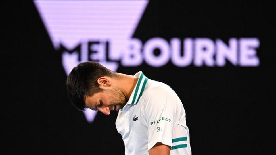 Djokovic saluta l'Australia: ricorso respinto all'unanimità ed espulsione