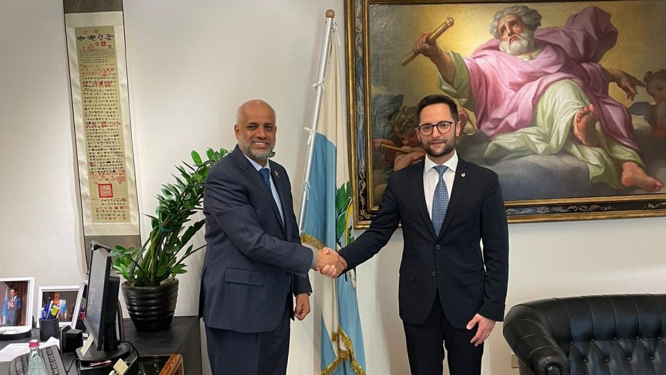 Il Segretario Righi a colloquio con l’Ambasciatore del Sultanato dell’Oman, Baomar