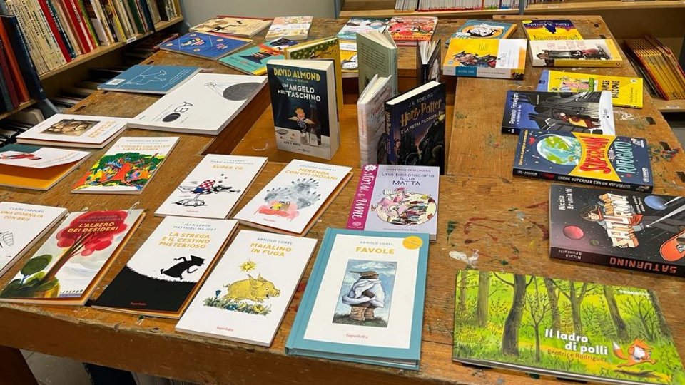 Faetano: il Segretario di Giunta devolve parte del compenso alle Elementari per l'acquisto di libri