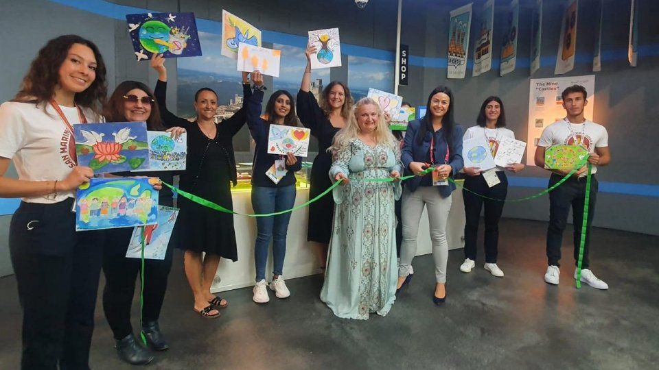 Il padiglione di San Marino all'Expo Dubai ospita la  mostra 'Colori per la Pace'