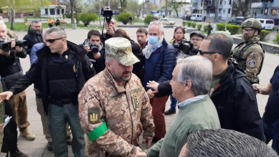Guerra, Guterres a Kiev: "questa distruzione è inaccettabile nel XXI secolo"
