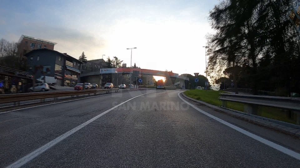 Serravalle: sovrappasso pedonale chiuso venerdì dalle 7 alle 10, passaggio veicolare garantito