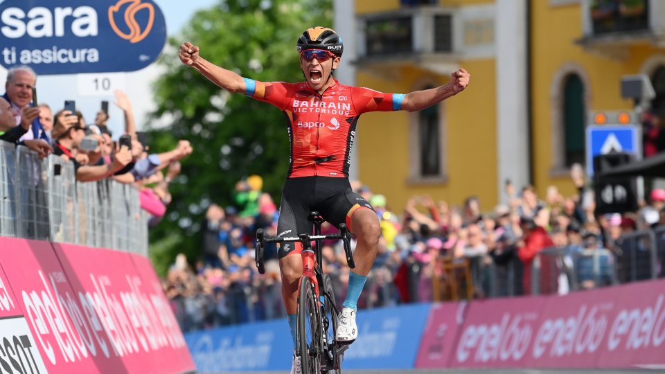 Giro d'Italia: il colombiano Buitrago trionfa a Lavarone.