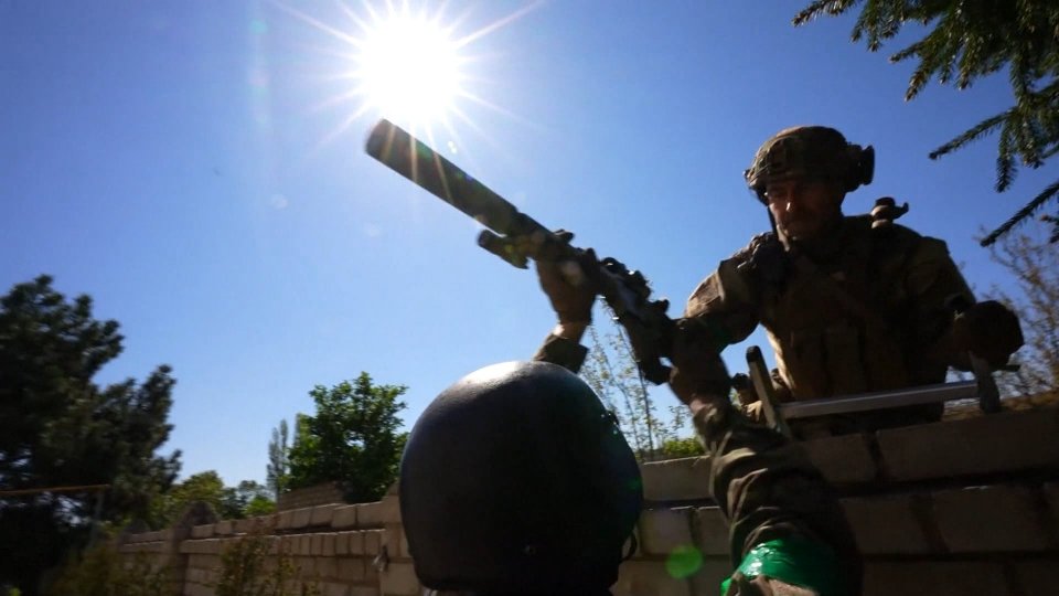 Ucraina: si stringe la morsa su Severodonetsk, ma le forze ucraine contraccano nell'oblast di Kherson