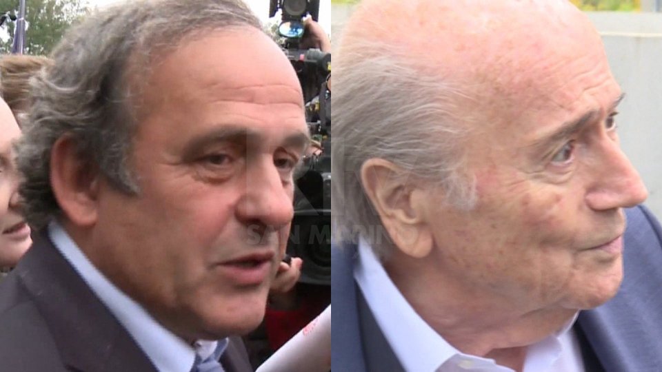 Michel Platini e Sepp Blatter (foto archivio)