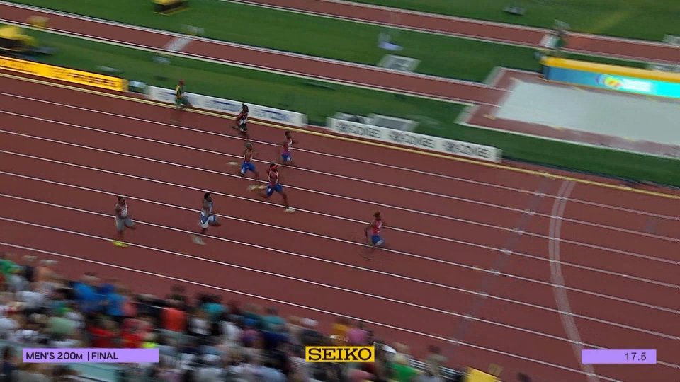 Podio tutto americano nei 200 metri uomini: Noah Lyles firma il nuovo record. Tra le donne, la giamaicana Jackson conquista l'oro