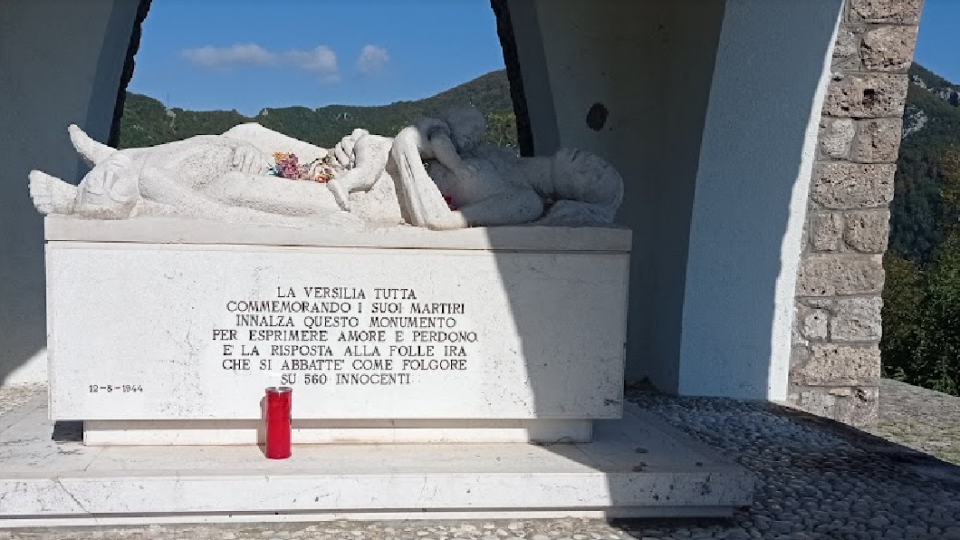 Mattarella ricorda massacro di Stazzema: “Da reazione scaturì il secondo Risorgimento italiano”