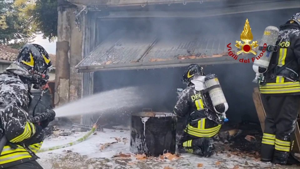 Nel video, l'intervento dei Vigili del fuoco di Forlì