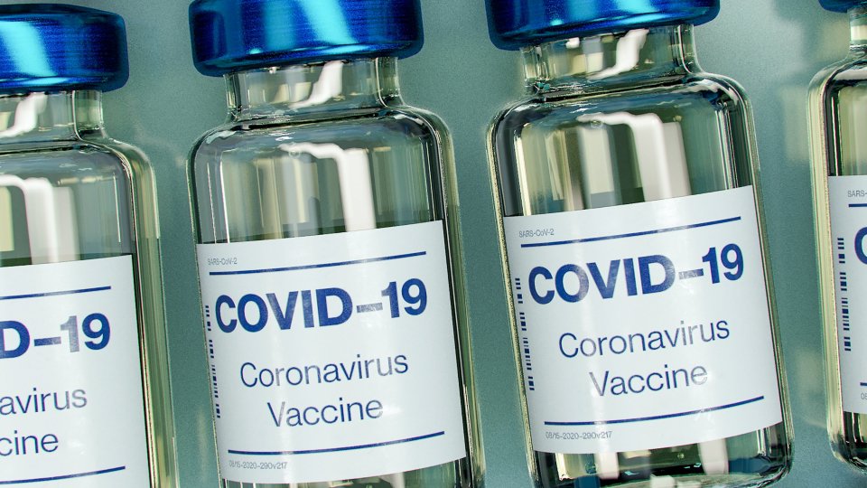 Vaccini: Novavax annuncia via libera Ema a booster a base proteica