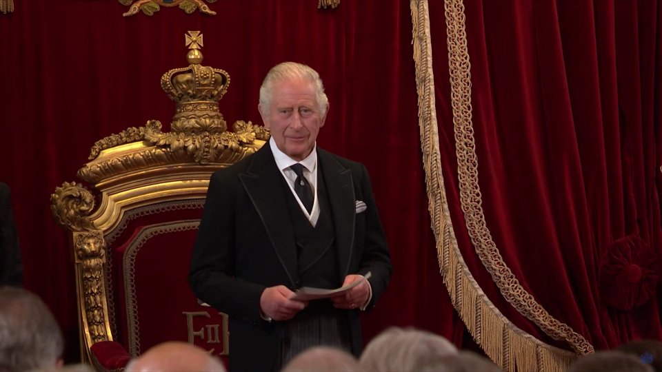 Carlo III proclamato formalmente Re. Sting: "Ho pianto silenziosamente per la regina"