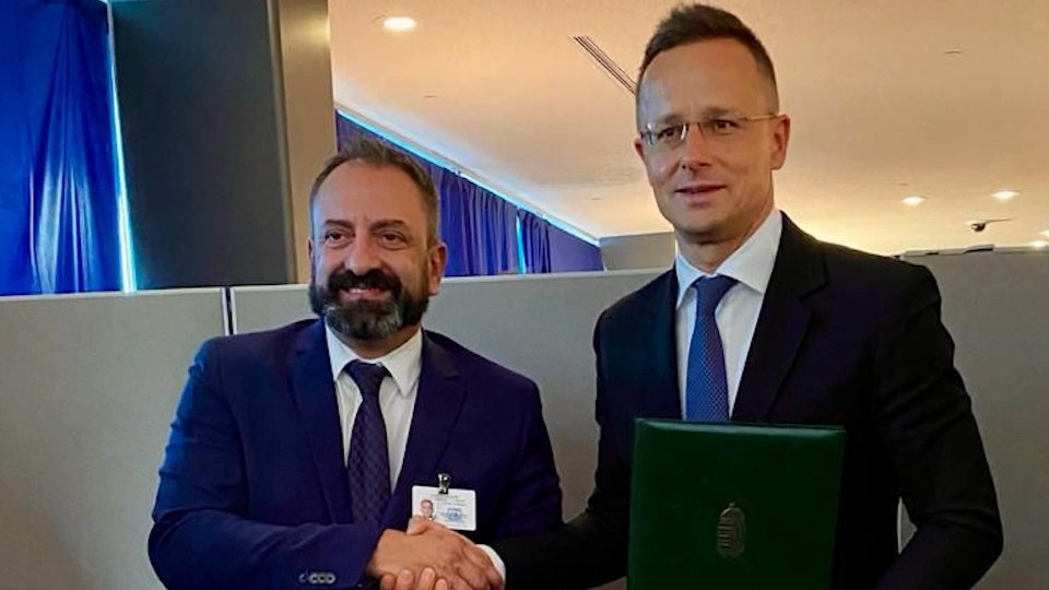 Il Segretario Beccari all'ONU firma accordo sulla Protezione degli Investimenti con l'Ungheria