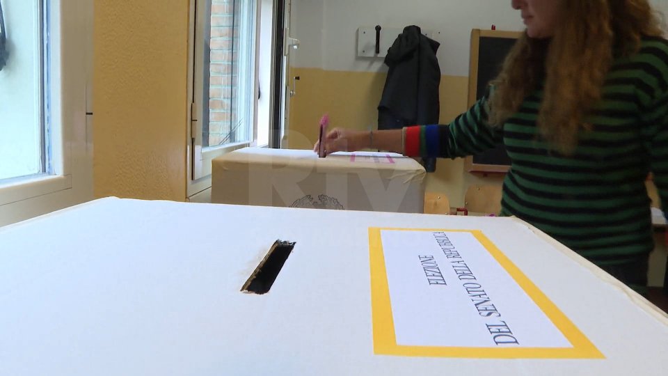 Elezioni 2022. Il centrodestra vince anche l'Emilia-Romagna. Il Pd rimane il primo partito, ma perde la sfida dei collegi