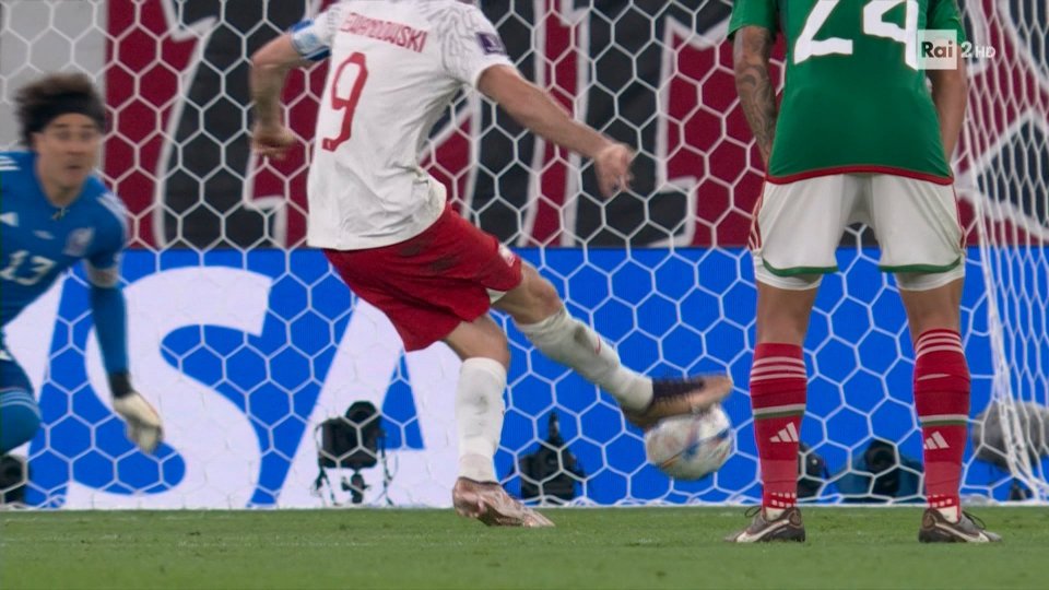 Danimarca-Tunisia e Messico-Polonia: primi due 0-0 "mondiali"
