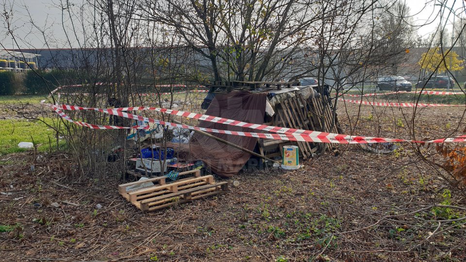 La capanna nella quale è stato ritrovato il rumenoIl luogo dove è stato ritrovato il senzatetto
