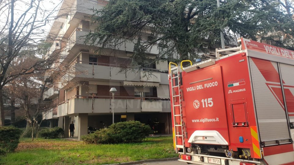 Rimini: incendio in appartamento di anziana