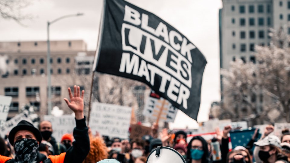 Cugino fondatore Black Lives Matter ucciso da agenti