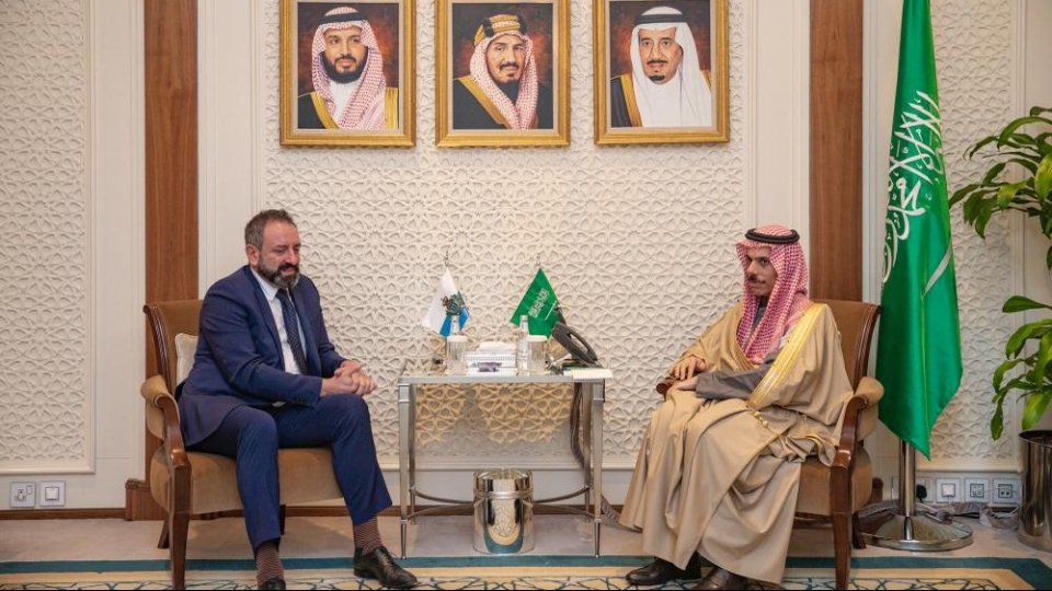 Prima visita ufficiale del Segretario di Stato per gli Affari Esteri Luca Beccari in Arabia Saudita