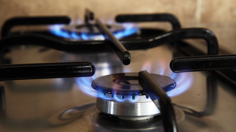 Gas: prezzo scende sotto 48 euro, tocca minimi da 2021