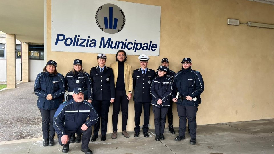 Visita al presidio di Polizia Locale di Coriano della Comandante della Polizia Locale Macini e del vicecomandante Giuliani