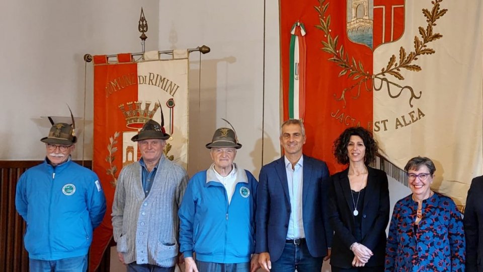 Rimini: sindaco e vice incontrano gli Alpini