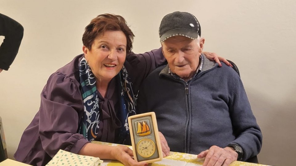 Sebastiano Magi 101 anni con assessora Marina Zoffoli a gennaio 2023