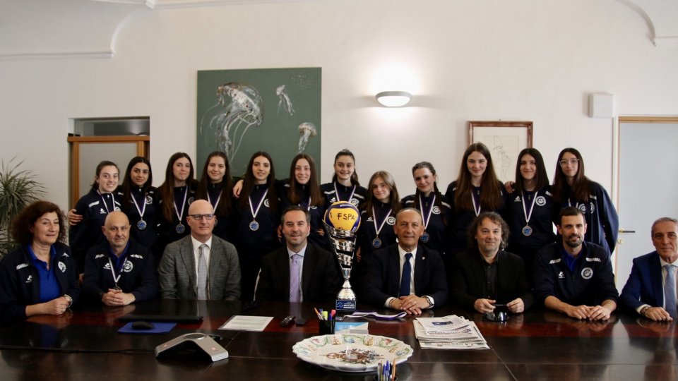 Le ragazze d’argento del volley sammarinese in Udienza dal Segretario di Stato per lo Sport