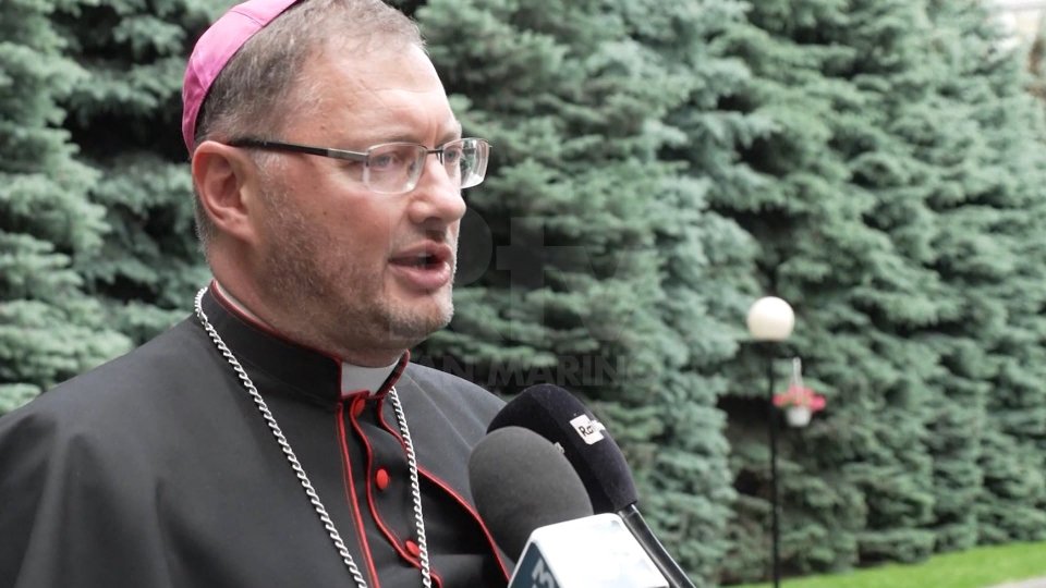 Nel servizio l'intervista a S. E. Mons. Visvaldas Kulbokas (Nunzio Apostolico in Ucraina)