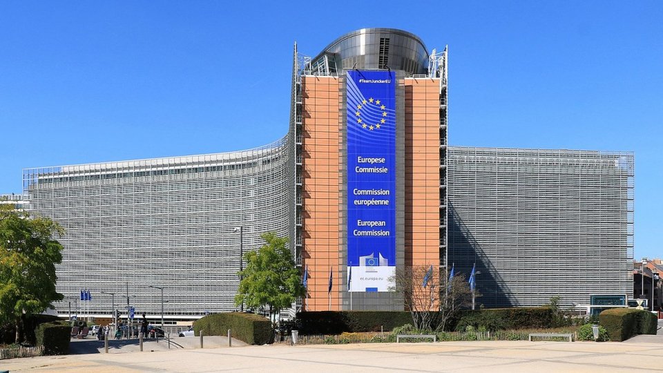 Palazzo Berlaymont. Immagine di @EmDee in licenza creative commons.