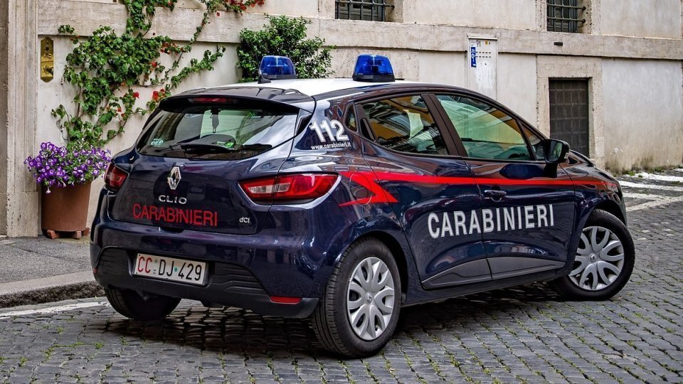 Carabinieri Novafeltria: ragazzi sorpresi mentre rubano in appartamento