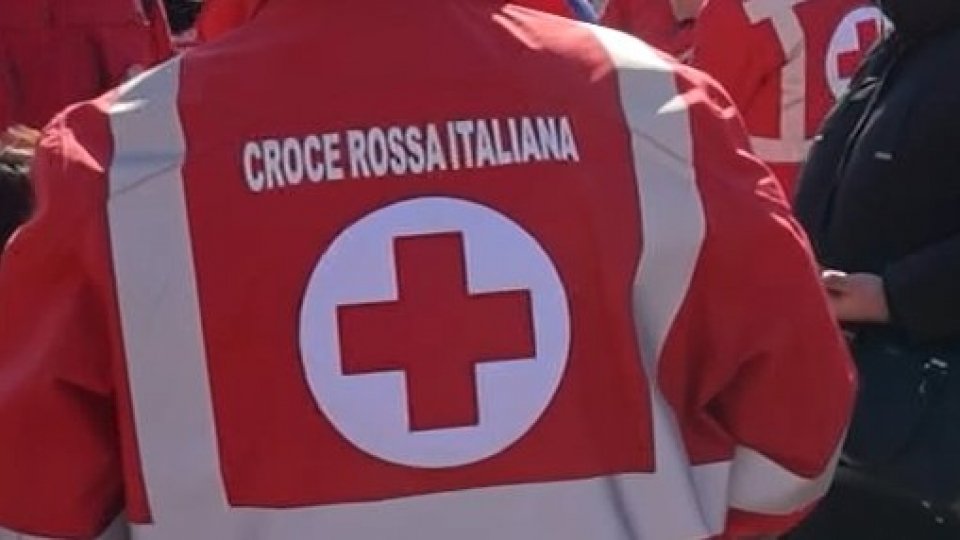 Rimini, si attiva l'alert sul telefonino: giovane volontario della Croce Rossa salva la vita ad un camionista