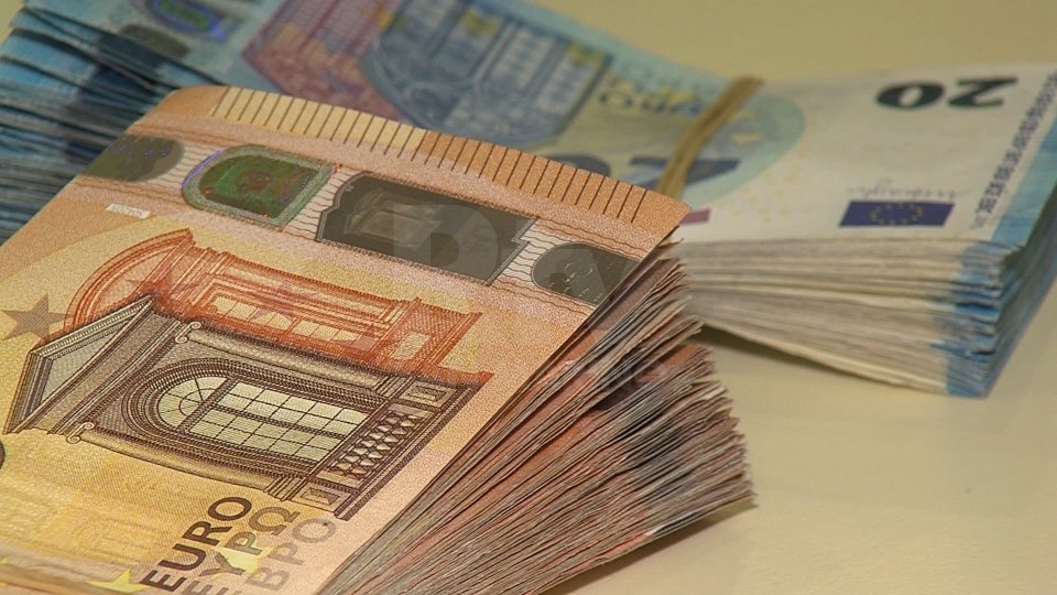 Federconsumatori: allarme mutui, oltre 200 euro al mese in più
