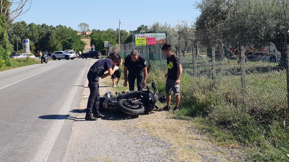 Grave incidente alle porte di Riccione, motociclista trasportato al “Bufalini”