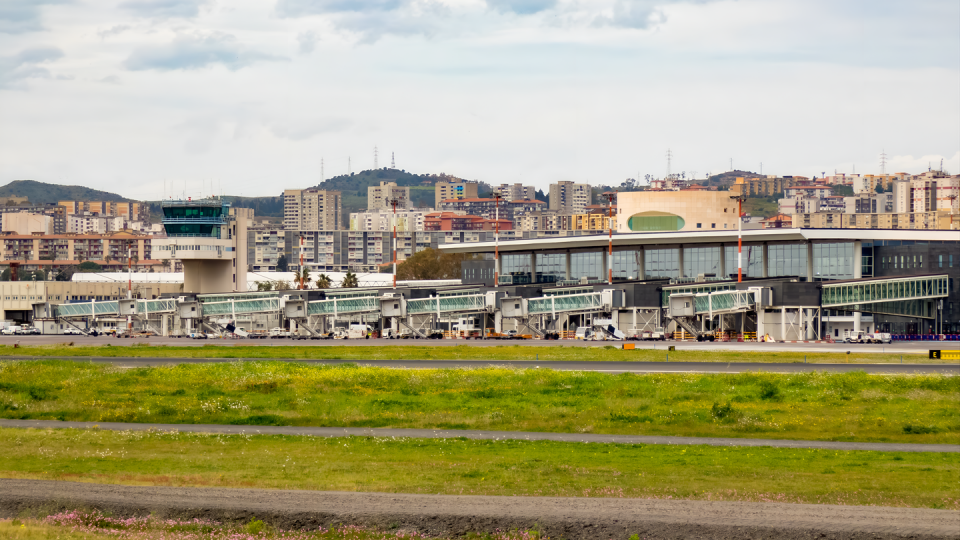 L'aeroporto di Catania Fontanarossa - Immagine in licenza creative commons di @Artemio Mishkin