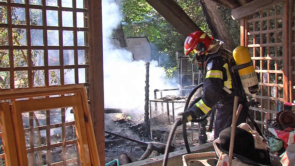 Incendio a Dogana, le fiamme forse causate da cenere non del tutto spenta dopo pranzo di Ferragosto