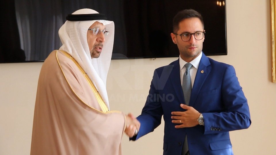 Il Ministro degli Investimenti saudita, Khalid Al Falih e il Segretario di Stato all'Industria, Fabio Righi