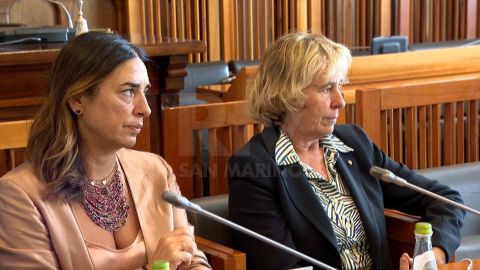 Denise Bronzetti e Stefania Craxi in Commissione Esteri