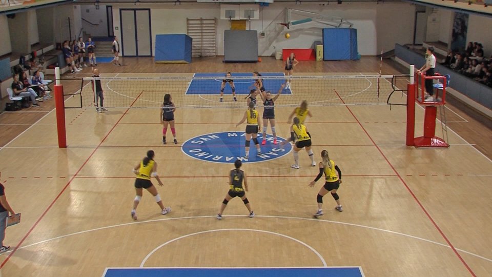 Volley: Titan Services in campo nell'anticipo contro lo Sport Village Forlì