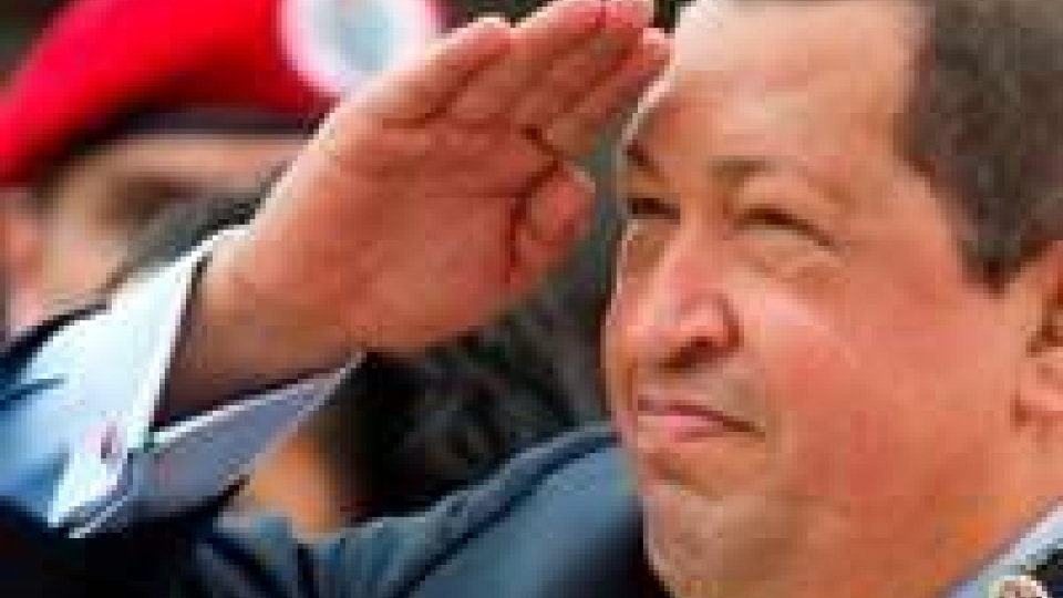 Venezuela, Maduro: "Chavez lotta per la vita"