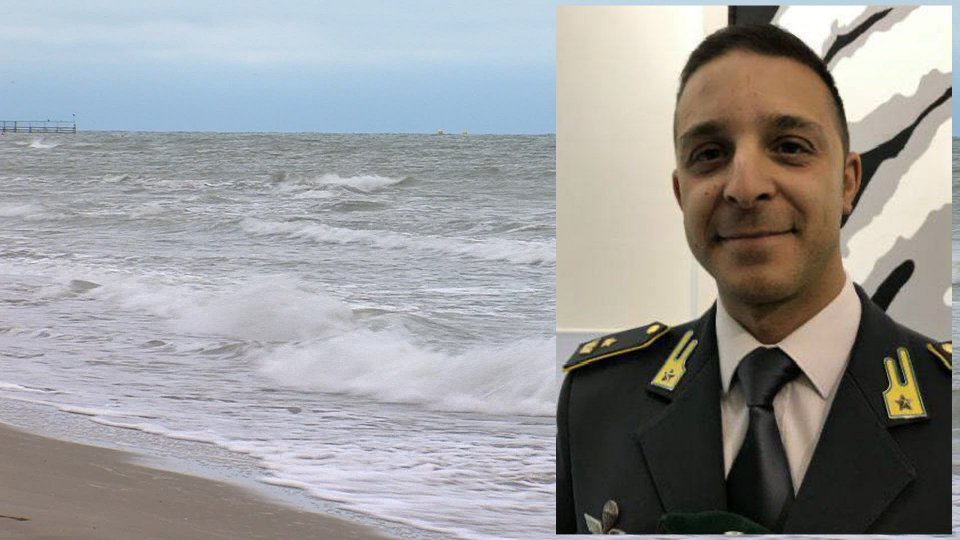 Malore in mare, muore Tenente Colonnello della GdF di Rimini