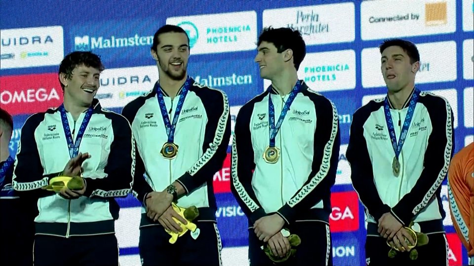 Nuoto, Europei vasca corta: altre quattro medaglie per l'Italia, oro nella staffetta 4x50