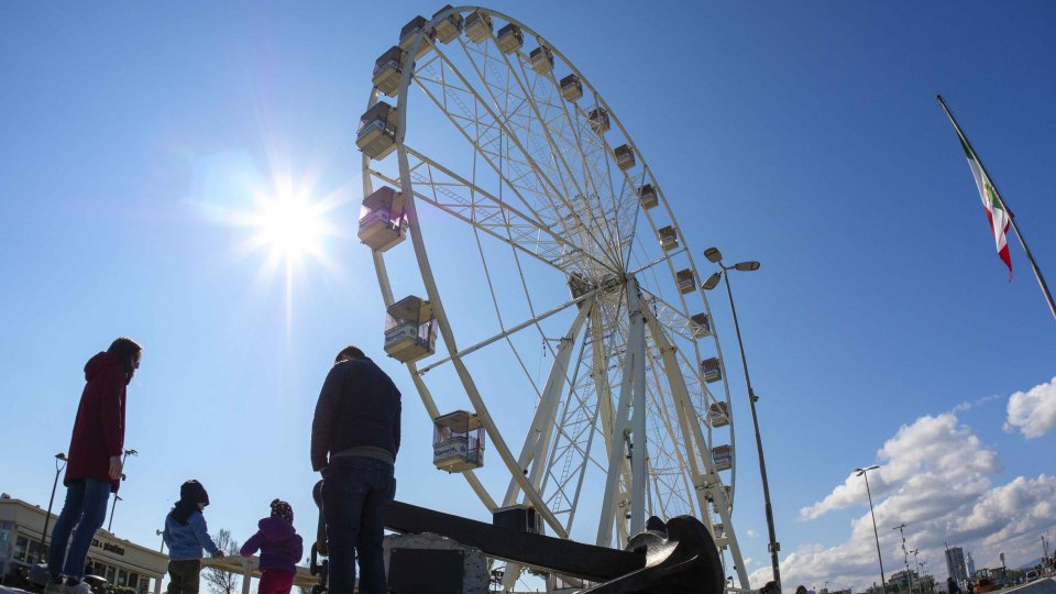 Ruota panoramica: affidata alla società The Wheel l’installazione dell’attrazione turistica di piazzale Boscovich per i prossimi tre anni