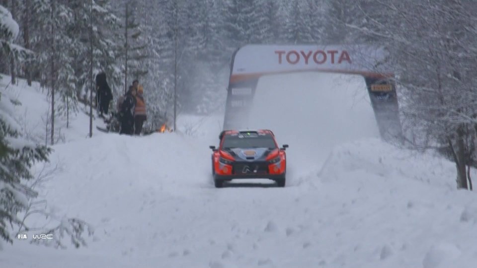 WRC Svezia: comanda sempre Lappi dopo 14 PS